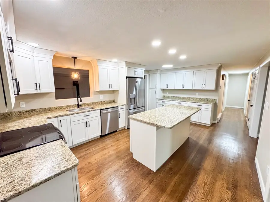 181 Dresser Hill Rd, Dudley, MA 01571 - #2