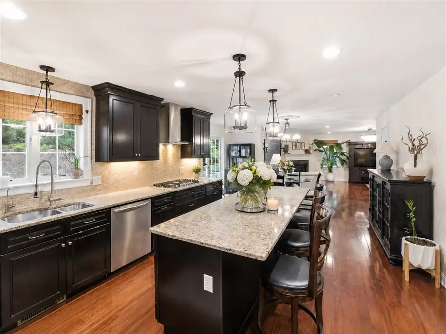 4 Murray Hill Circle, Wilmington, MA 01887 - #3