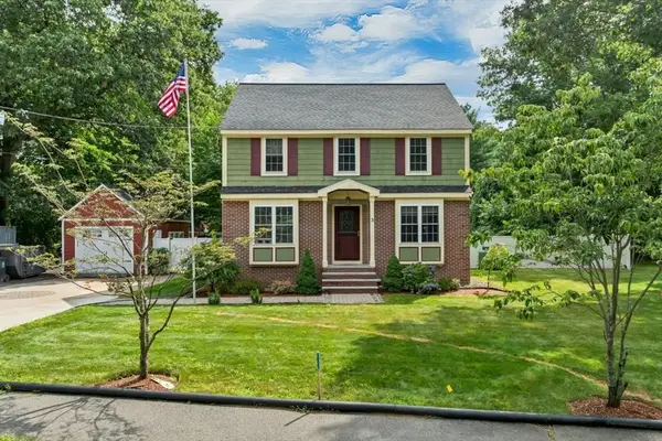 3 Forest St, Wilmington, MA 01887