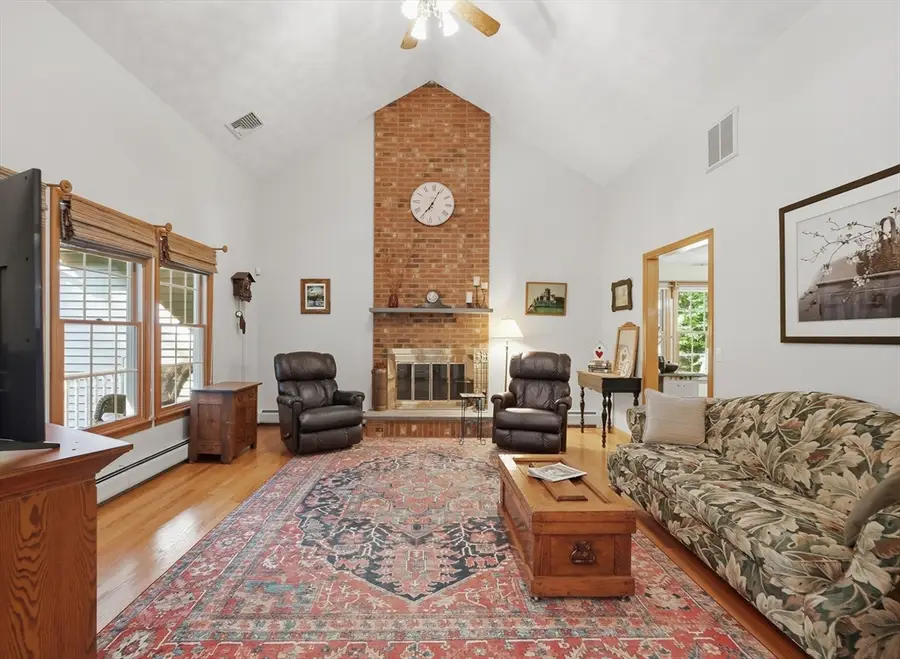 18 Allens Ln, Rehoboth, MA 02769 - #2