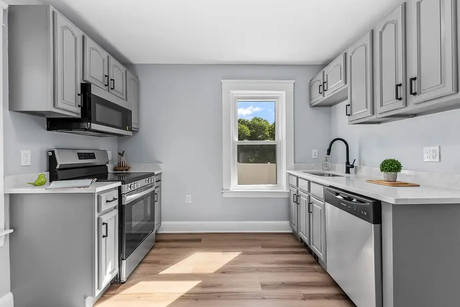 71 Eldridge St, Taunton, MA 02780 - #2