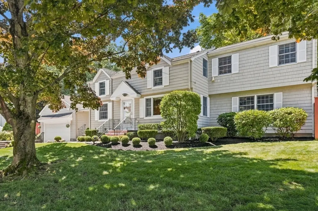 8 Emery St, Peabody, MA 01960 - #1