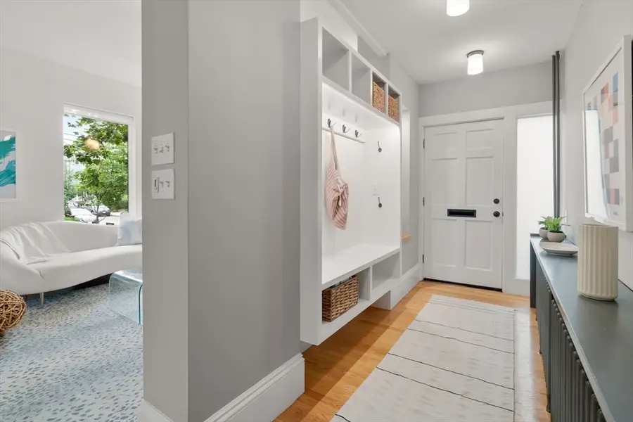 54 Sacramento #2, Cambridge, MA 02138 - #3