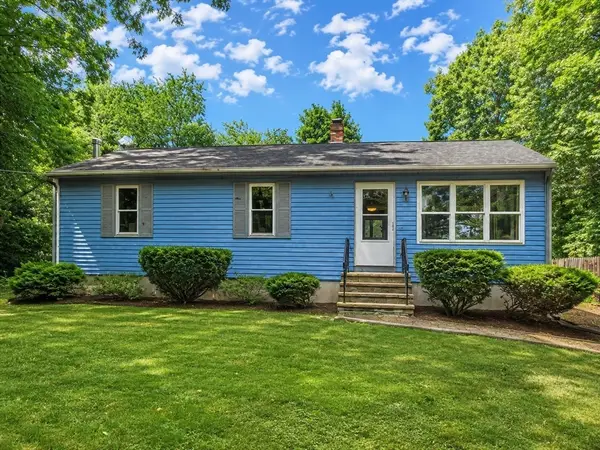39 Bayview, Taunton, MA 02780