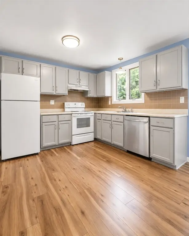 39 Bayview, Taunton, MA 02780 - #3
