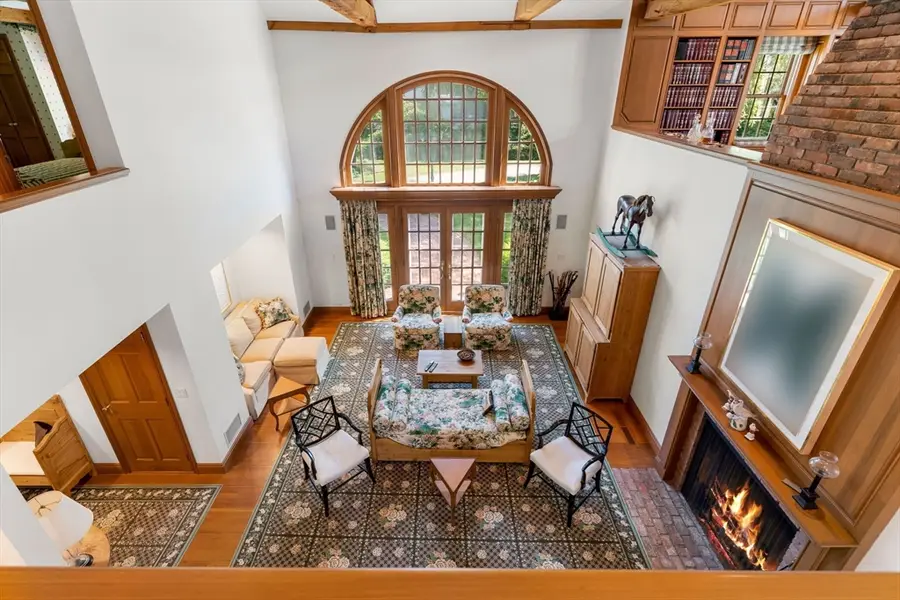 8 Green St, Newbury, MA 01951 - #3