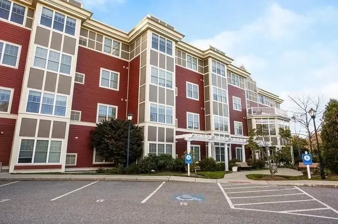 35 Commonwealth Ave #110, Newton, MA 02459 - #1
