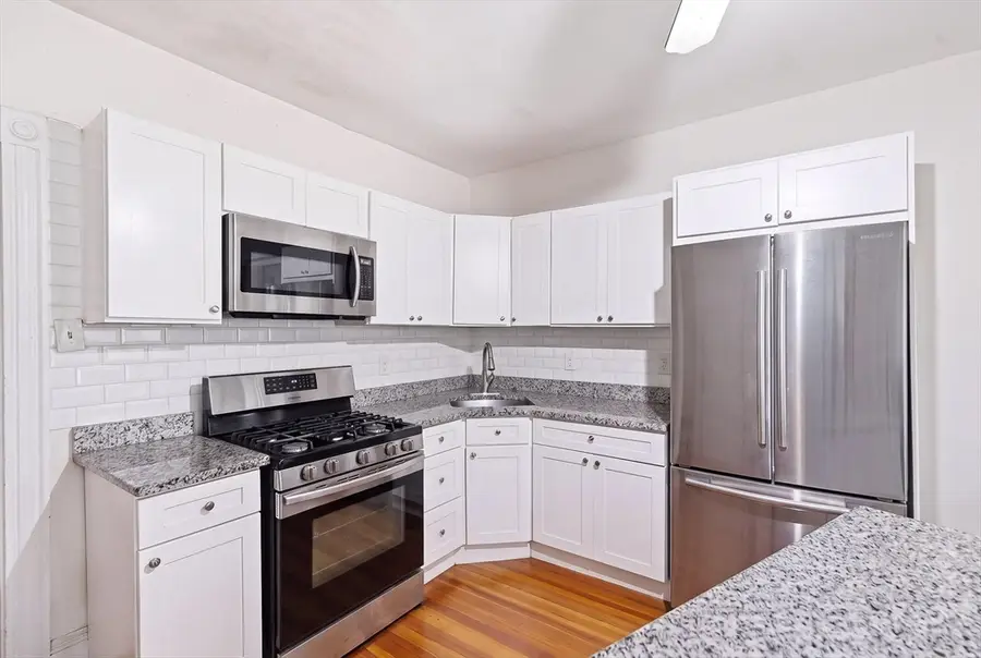 259 Chelsea St, Boston, MA 02128 - #2