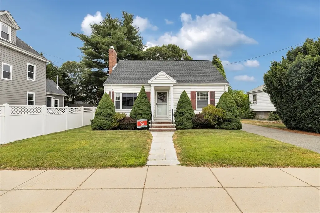 9 Berwick Street, Boston, MA 02132 - #1