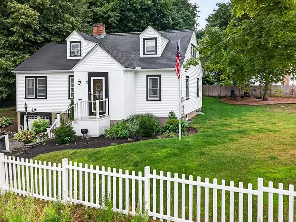 49 Richardson Rd, Fitchburg, MA 01420