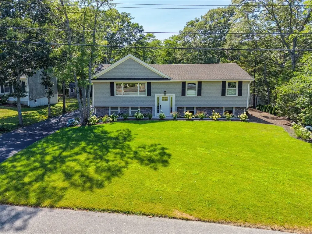 11 Madeline Rd, East Falmouth, MA 02536 - #1