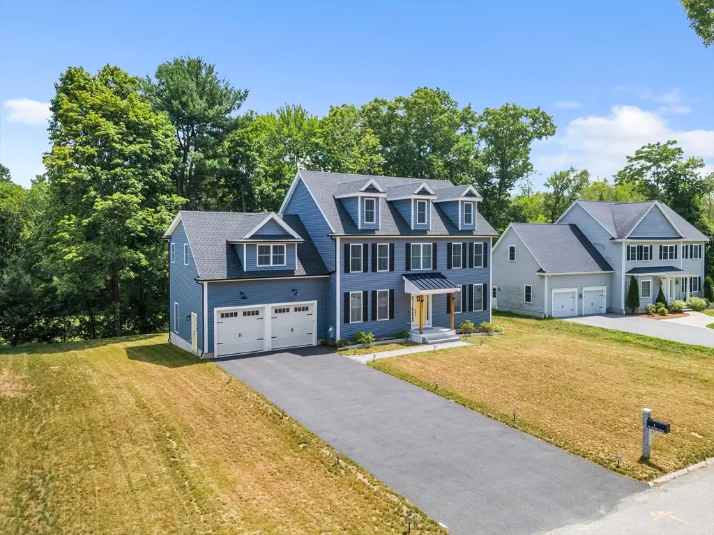 3 Oak Meadow Cir, Shrewsbury, MA 01545 - #1