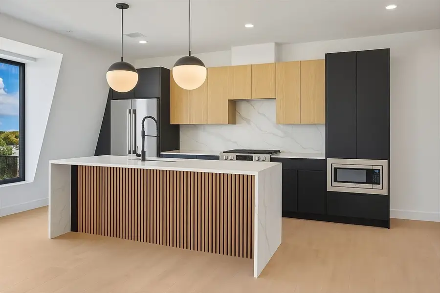 22 High Street #6, Boston, MA 02122 - #3