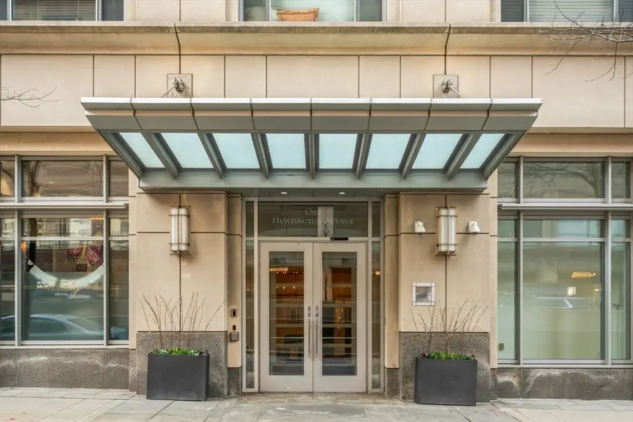 1 Huntington Ave #807, Boston, MA 02116 - #3