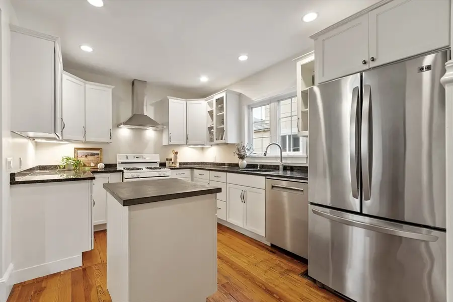 25 Partridge Avenue, Somerville, MA 02145 - #3