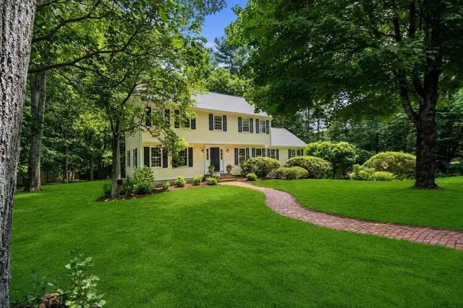 112 Wood End Lane, Medfield, MA 02052 - #2