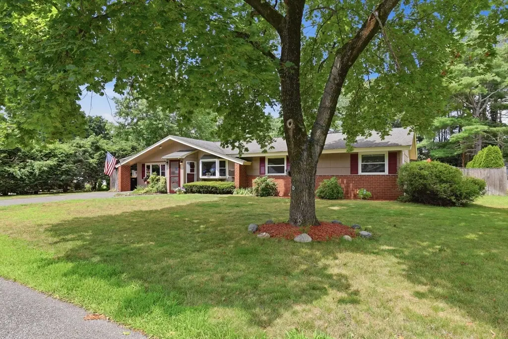 8 Sloane Dr, Framingham, MA 01701 - #1