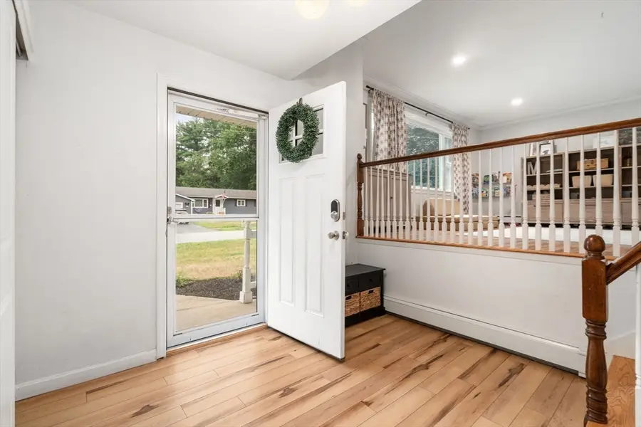 47 Westfield Dr, Holliston, MA 01746 - #3