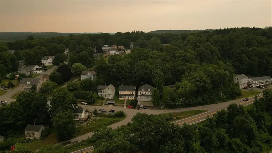 1-3 Oak St, Clinton, MA 01510 - #3