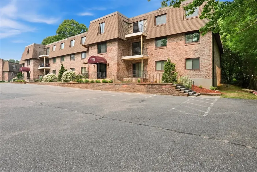 59 School St #B2, Northborough, MA 01532 - #3