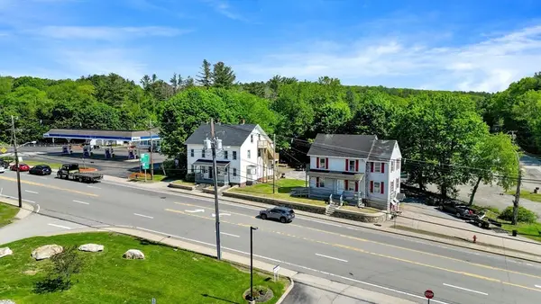 32 Worcester, Charlton, MA 01507
