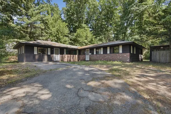4 Porter Road, Chelmsford, MA 01824