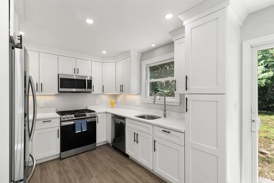 119 Hayway Rd, Falmouth, MA 02536 - #3