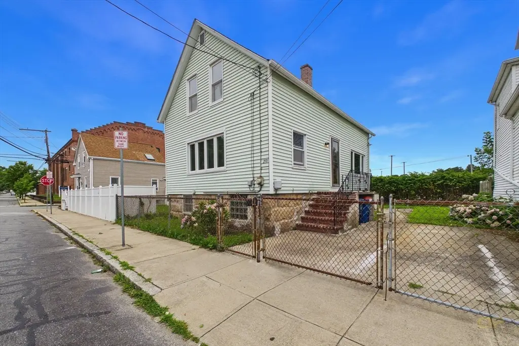 250 Chancery St, New Bedford, MA 02740 - #1