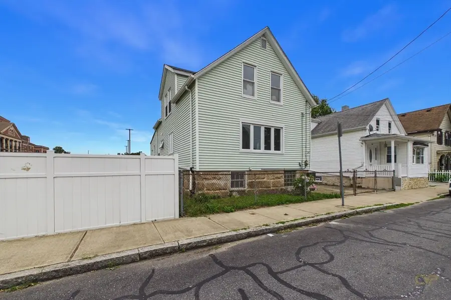 250 Chancery St, New Bedford, MA 02740 - #2