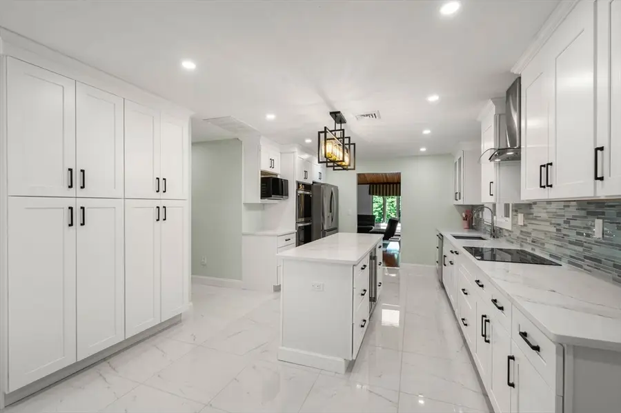 47 Dedham St, Sharon, MA 02067 - #2