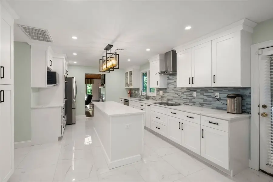 47 Dedham St, Sharon, MA 02067 - #3