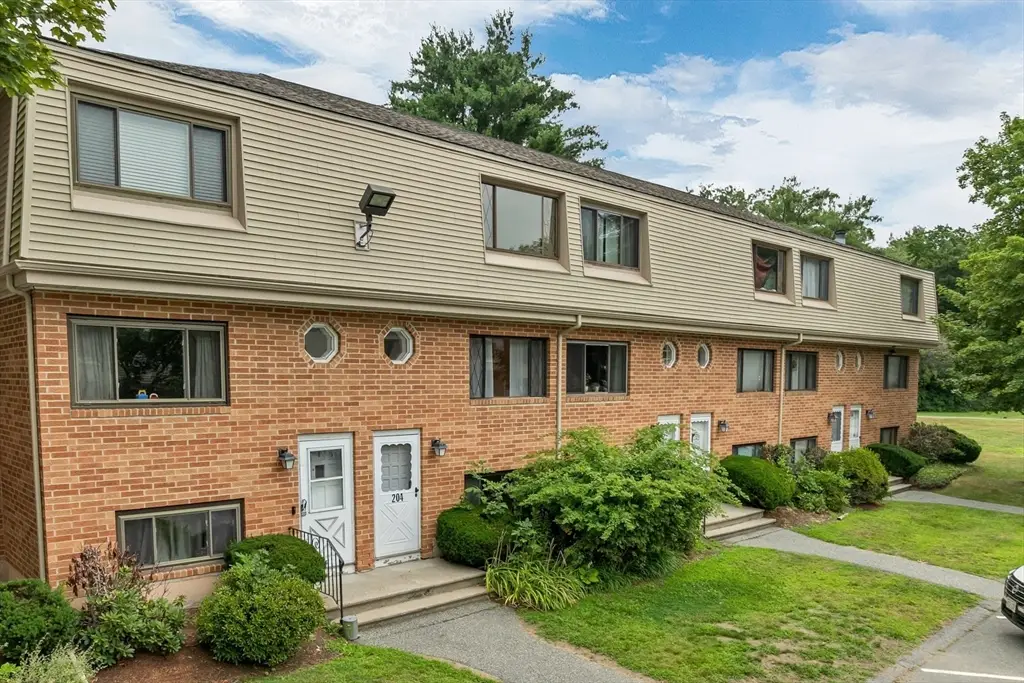 204 Farrwood Dr #204, Haverhill, MA 01835 - #1