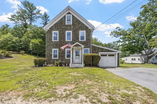369 Mattakeesett St, Pembroke, MA 02359