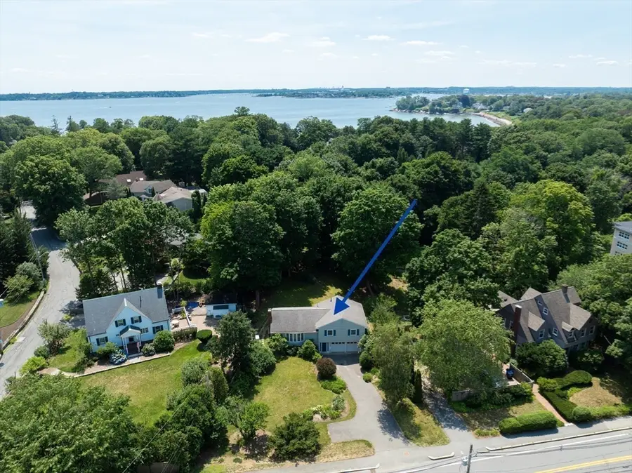 315 Hale St, Beverly, MA 01915 - #3