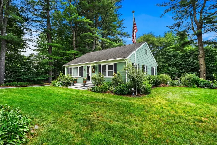 38 Ledge Road, North Chelmsford, MA 01863 - #3