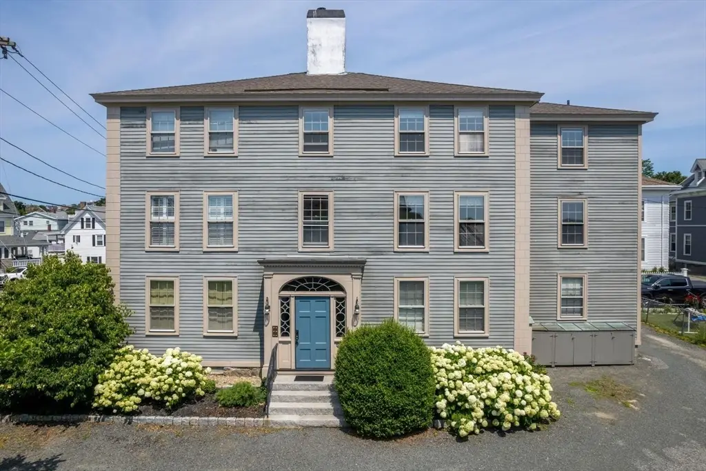 17 Washington Street #4, Gloucester, MA 01930 - #1