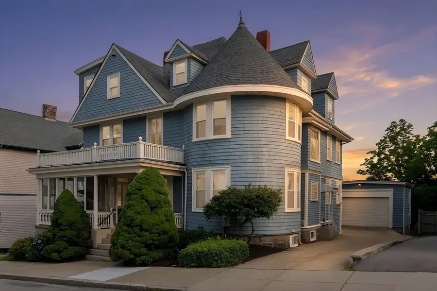 330 Lincoln Ave, Fall River, MA 02720 - #2