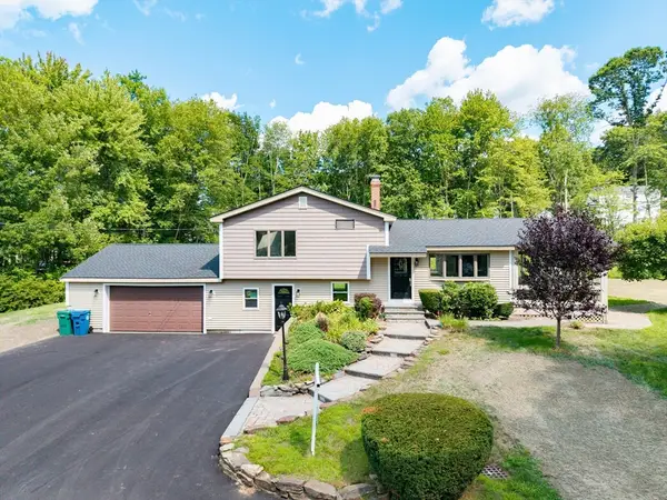 14 Clarence Street, Billerica, MA 01821