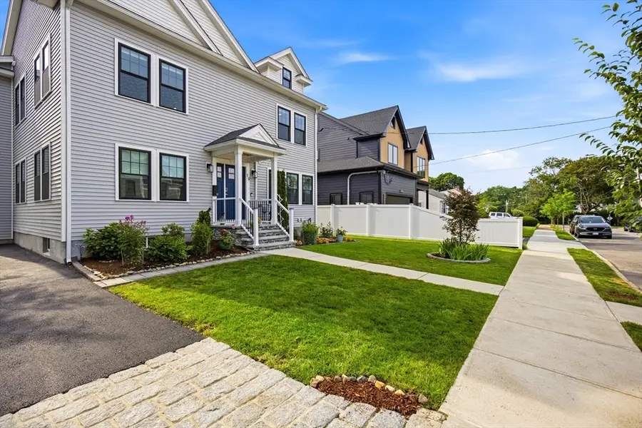 19 Manhattan Ter, Newton, MA 02465 - #2