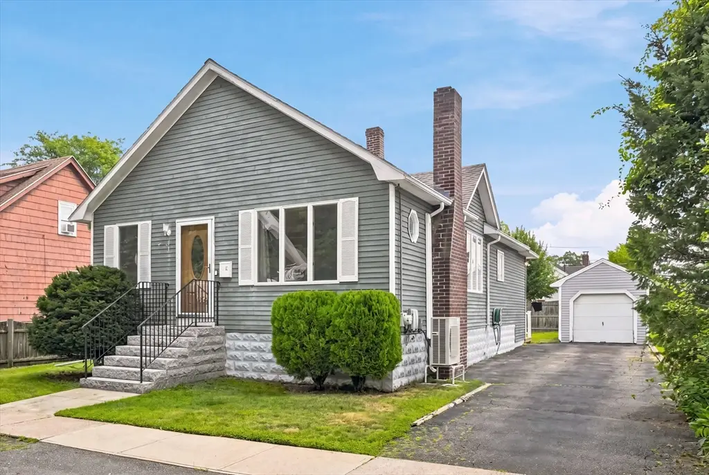 32 Glendale Ave, Peabody, MA 01960 - #1