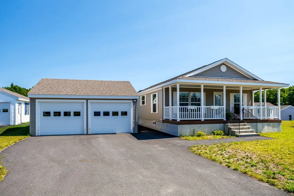32 Onyx Path, Gardner, MA 01440 - #1