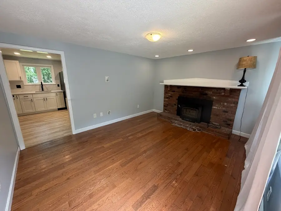 11 C H Clark Dr, Freetown, MA 02702 - #2