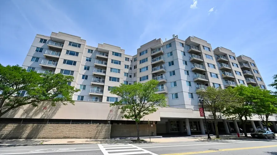 30 Chelsea St #804, Everett, MA 02149 - #2