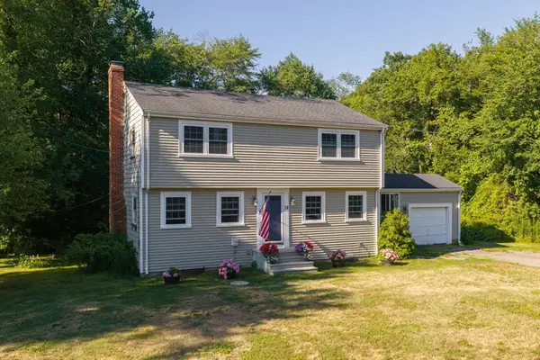 12 Cairnslea Ln, Scituate, MA 02066