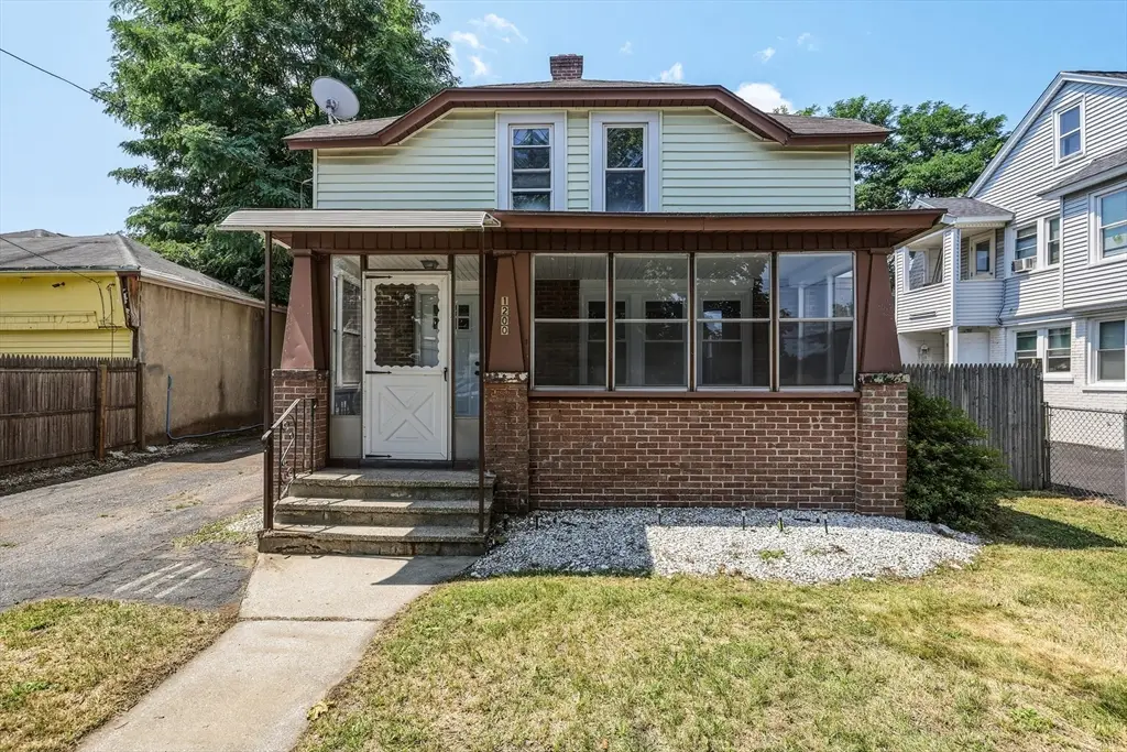 1200 Saint James Ave, Springfield, MA 01104 - #1