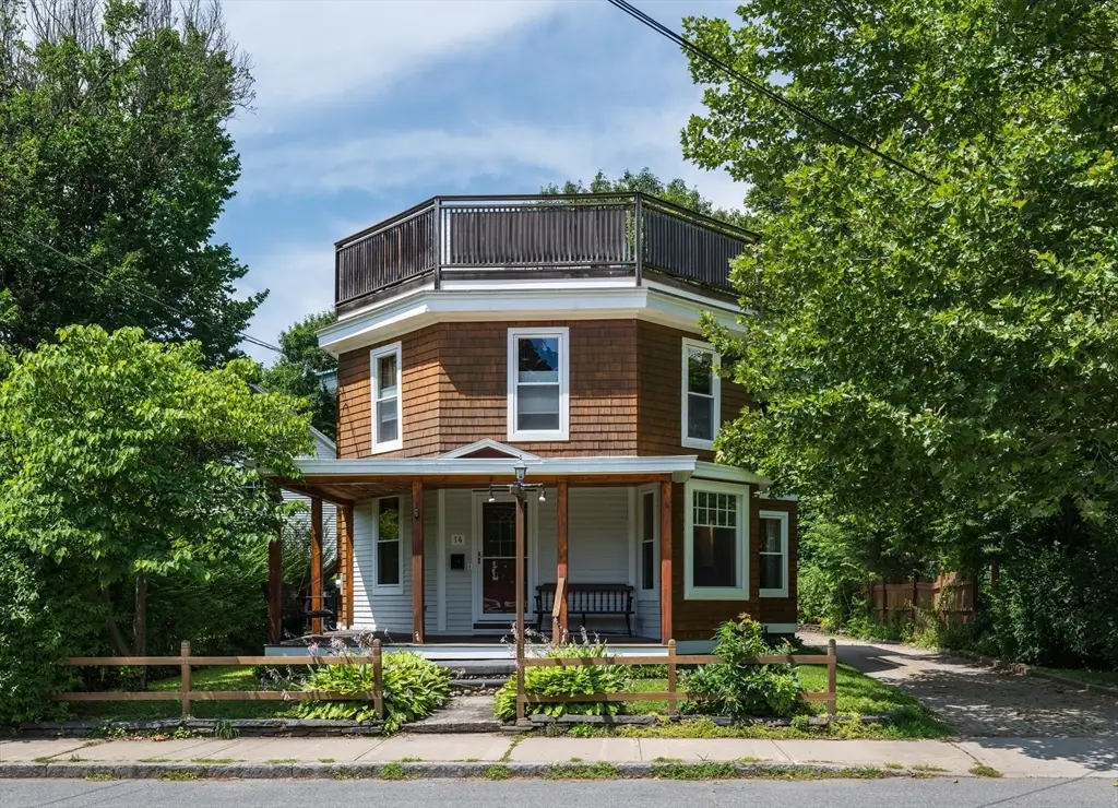 14 Main St, Shelburne, MA 01370 - #1