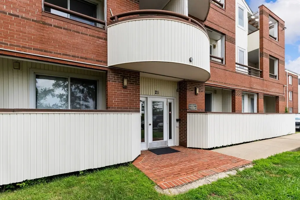 21 Margin St #27, Lynn, MA 01905 - #1