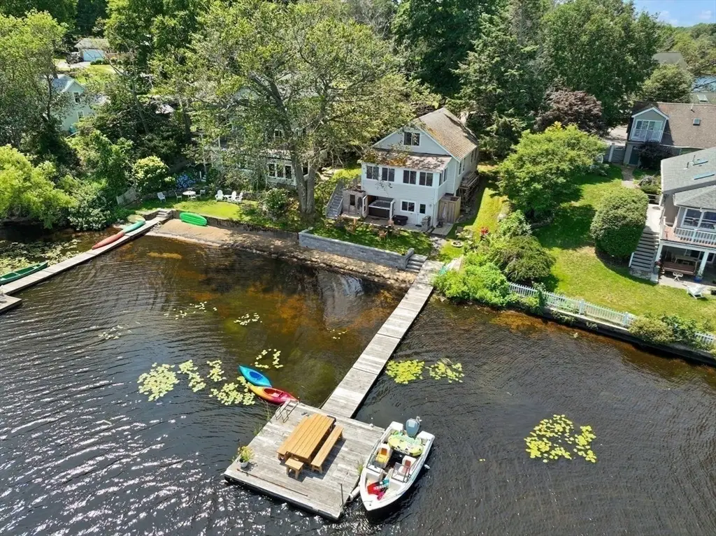 44 Lakeshore Dr, Essex, MA 01929 - #1