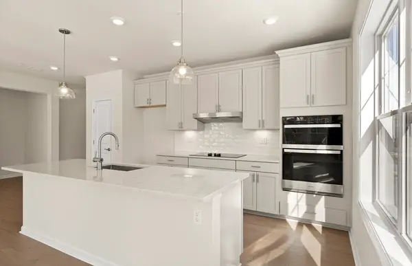 5312 Peters Farm Way #312, Westborough, MA 01581