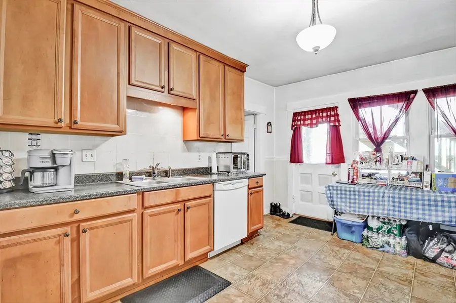15 Norval Ave, Fitchburg, MA 01420 - #3